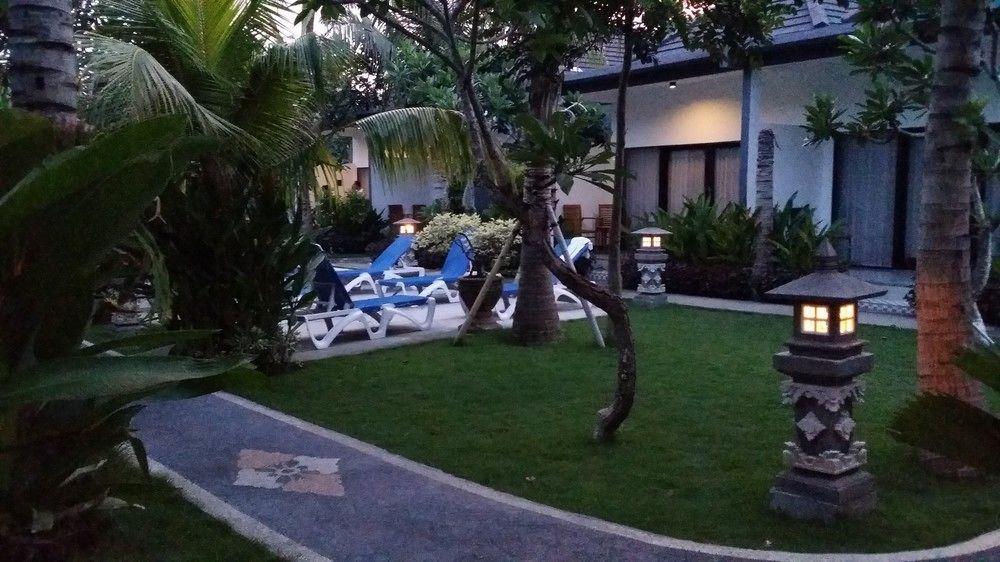 Palm Garden Hotel Sanur Exteriör bild