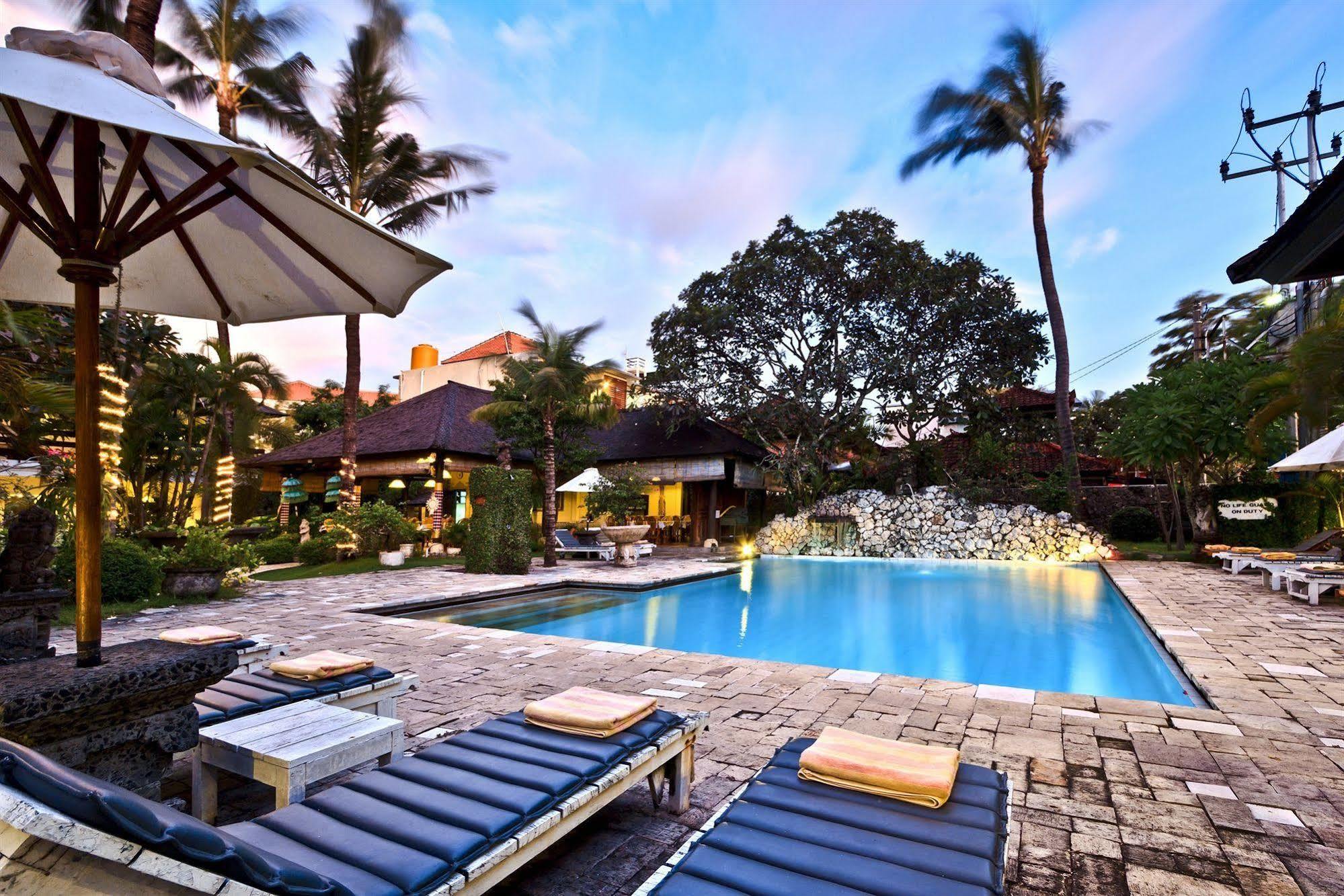 Palm Garden Hotel Sanur Exteriör bild