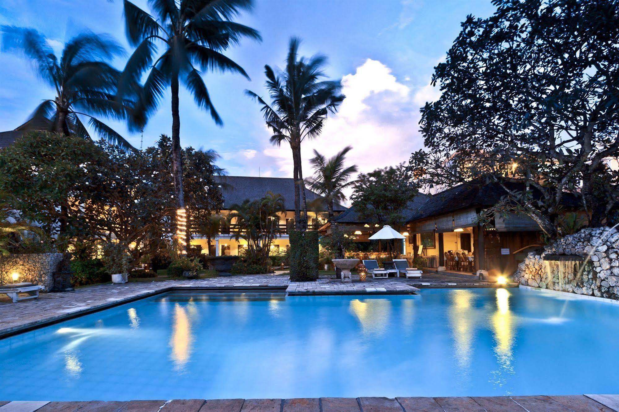 Palm Garden Hotel Sanur Exteriör bild