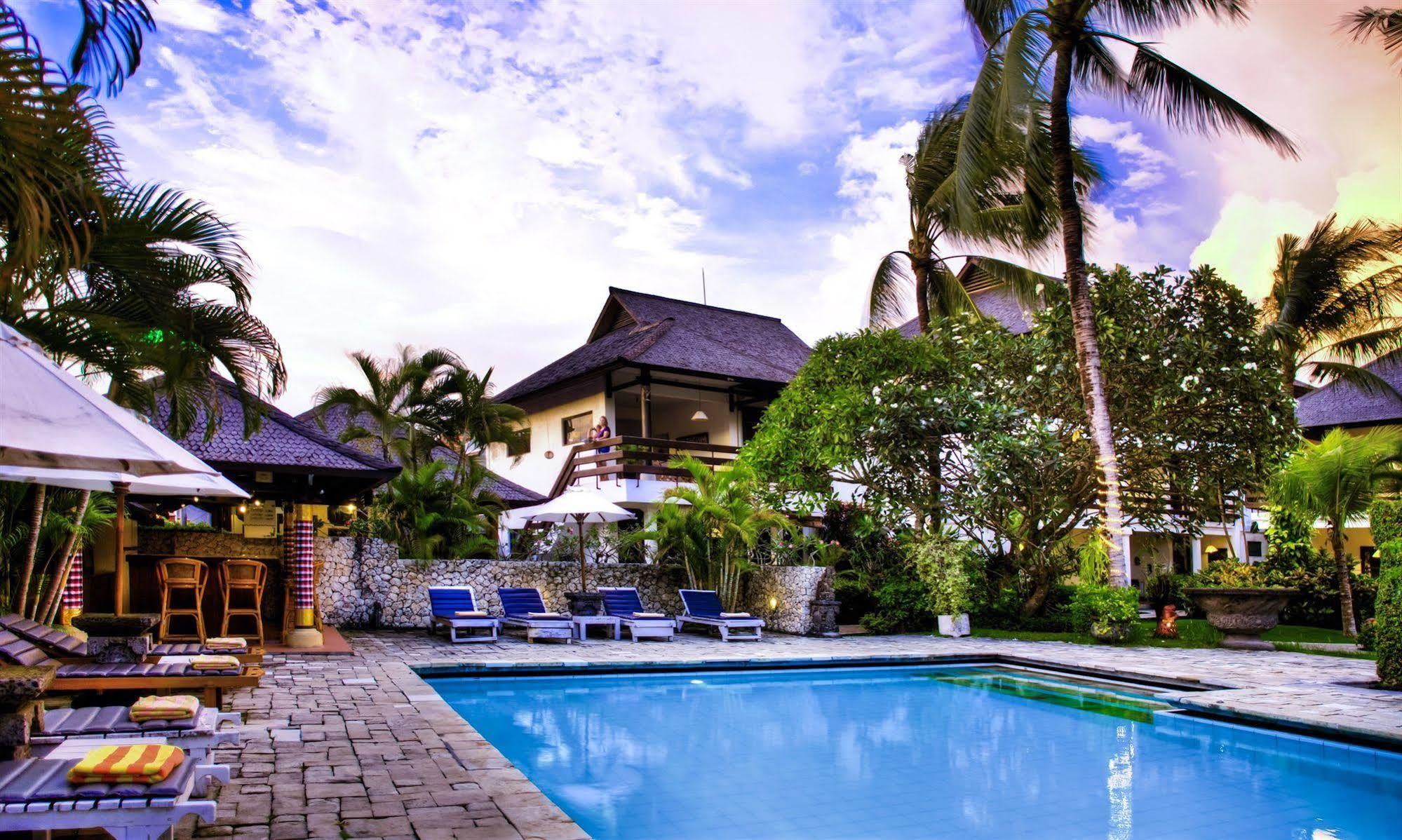Palm Garden Hotel Sanur Exteriör bild